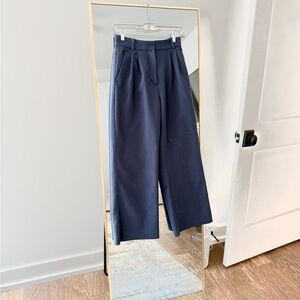 Abercrombie & Fitch Sloane Tailored Wide Leg Pants - Size 26 Short